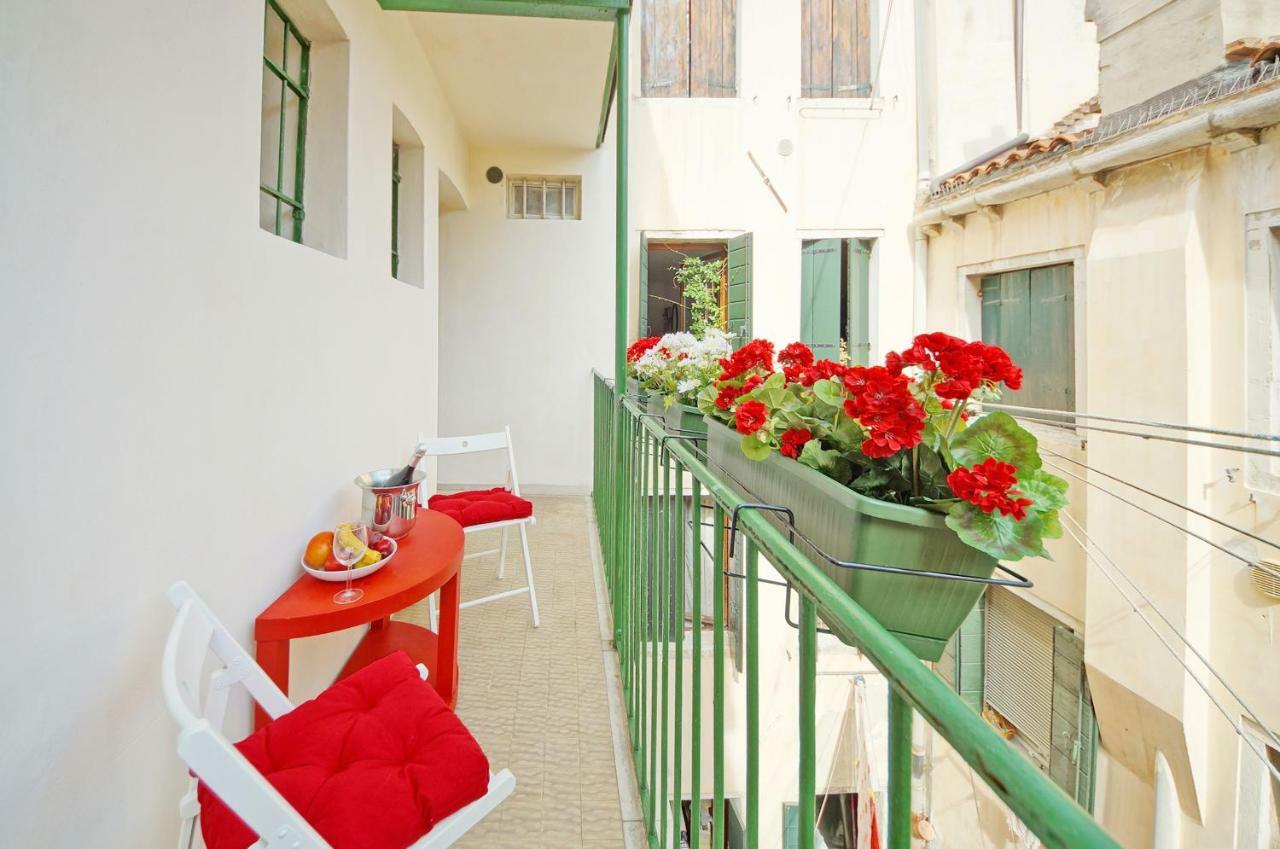 Calle Dei Fabbri Apartment Wenecja Zewnętrze zdjęcie